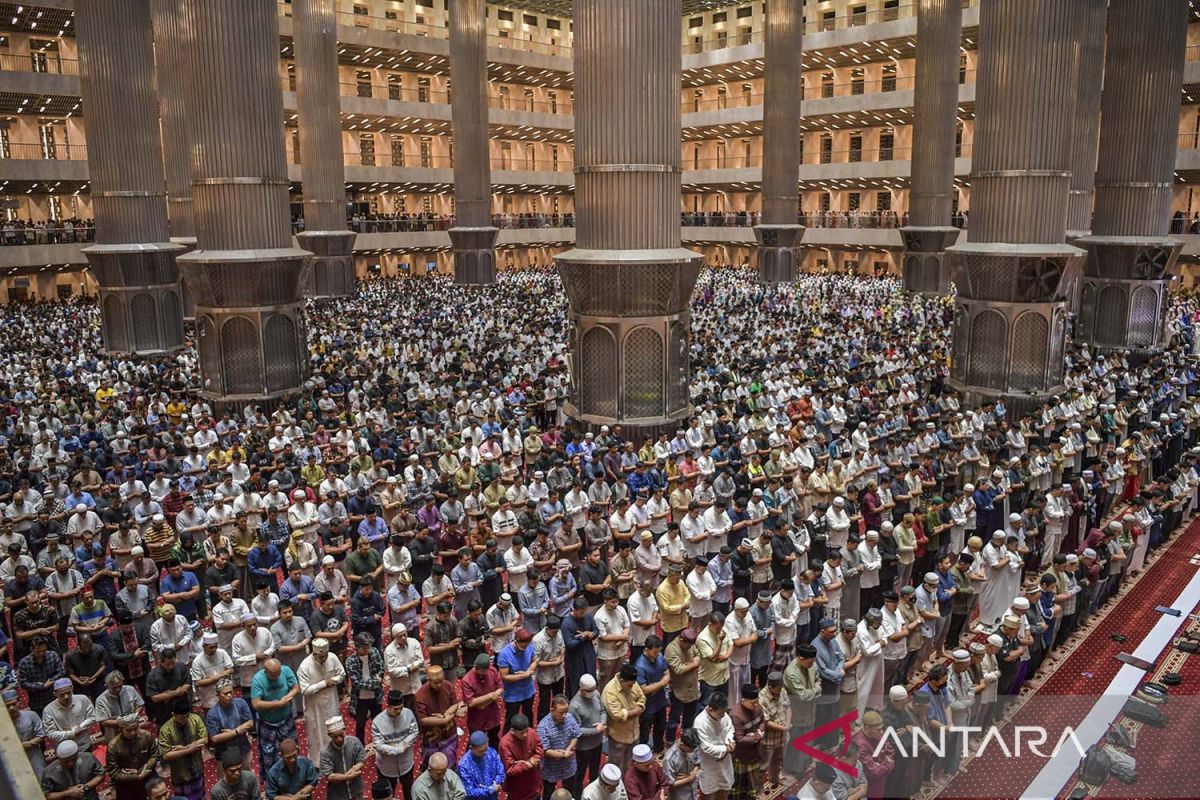 Jakarta kemarin, tempat hiburan tak beroperasi hingga shalat tarawih