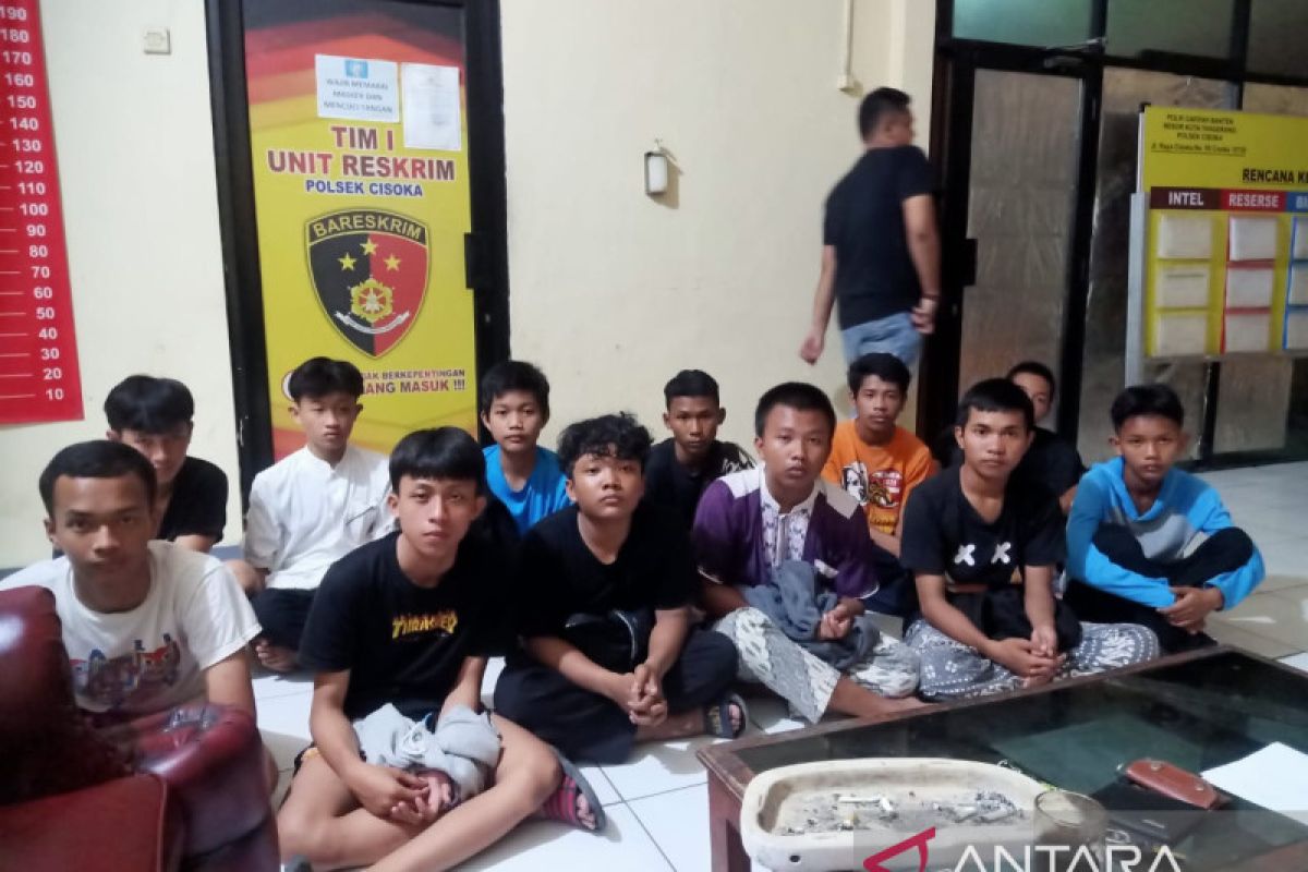13 remaja diduga hendak tawuran diamankan polisi Tangerang