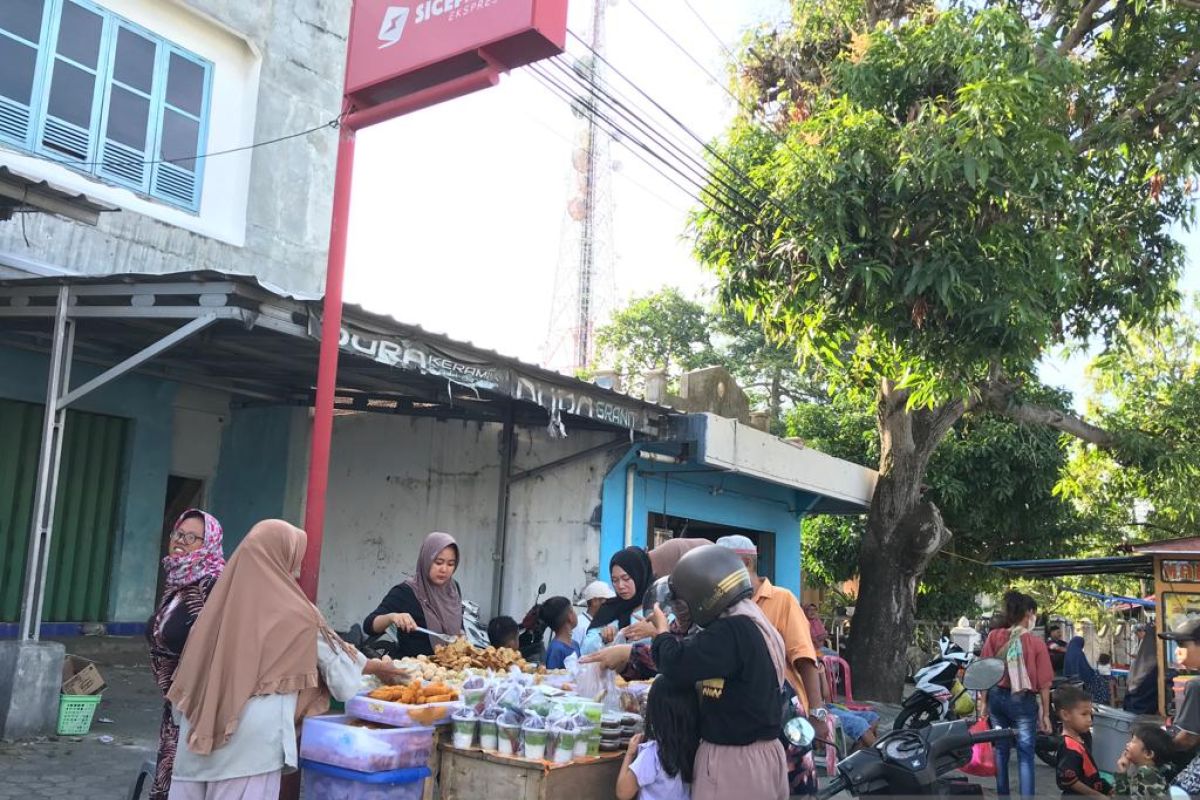 Warga Kalianda kembali ramaikan Ramadhan dengan penjualan takjil