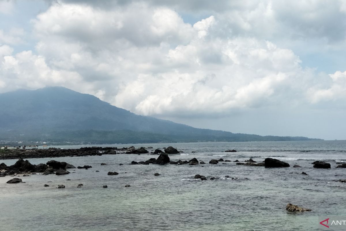 Buaya kerap muncul, warga diimbau waspada