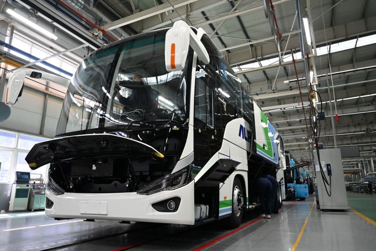 Yutong Bus di China genjot produksi penuhi naiknya pesanan luar negeri