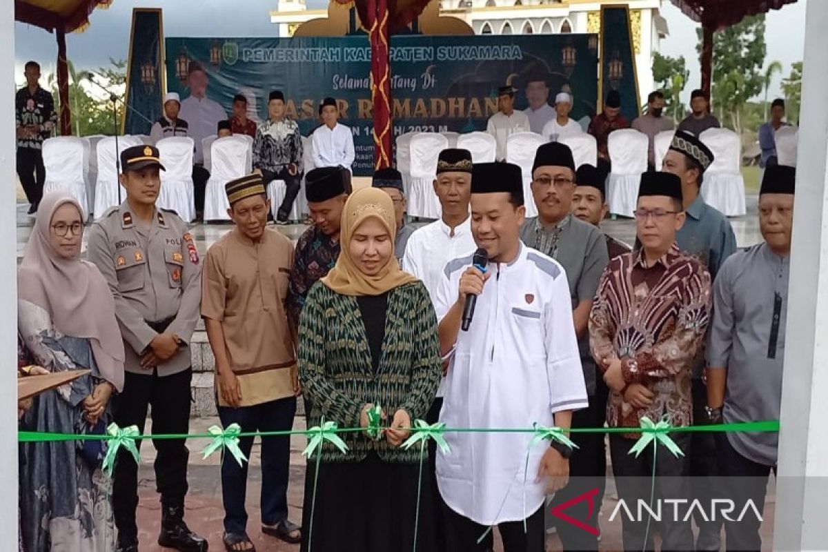 Gelaran pasar Ramadhan di Sukamara diikuti puluhan pedagang