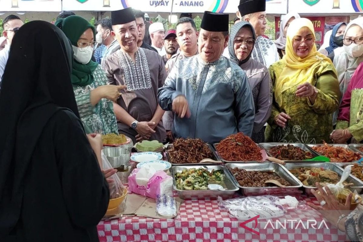 Bupati Kotim perintahkan inovasi ramaikan Pasar Ramadhan