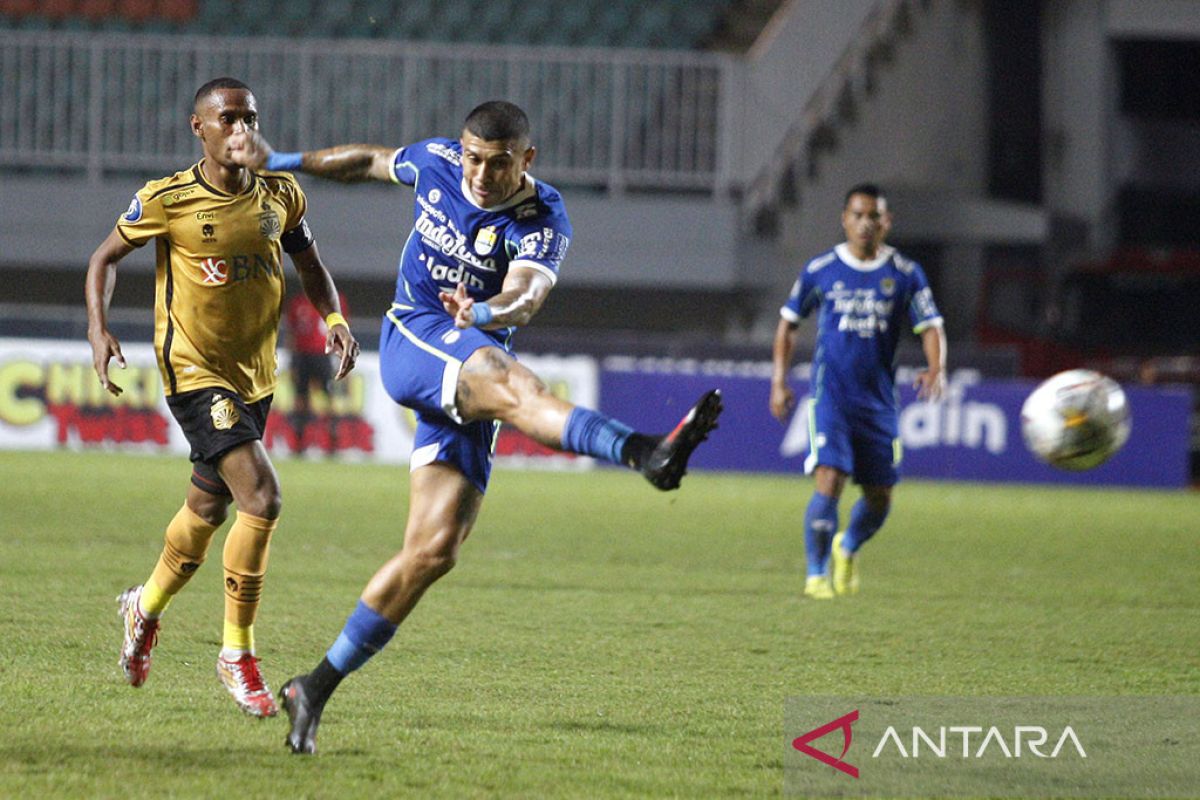 Persib jaga asa juara