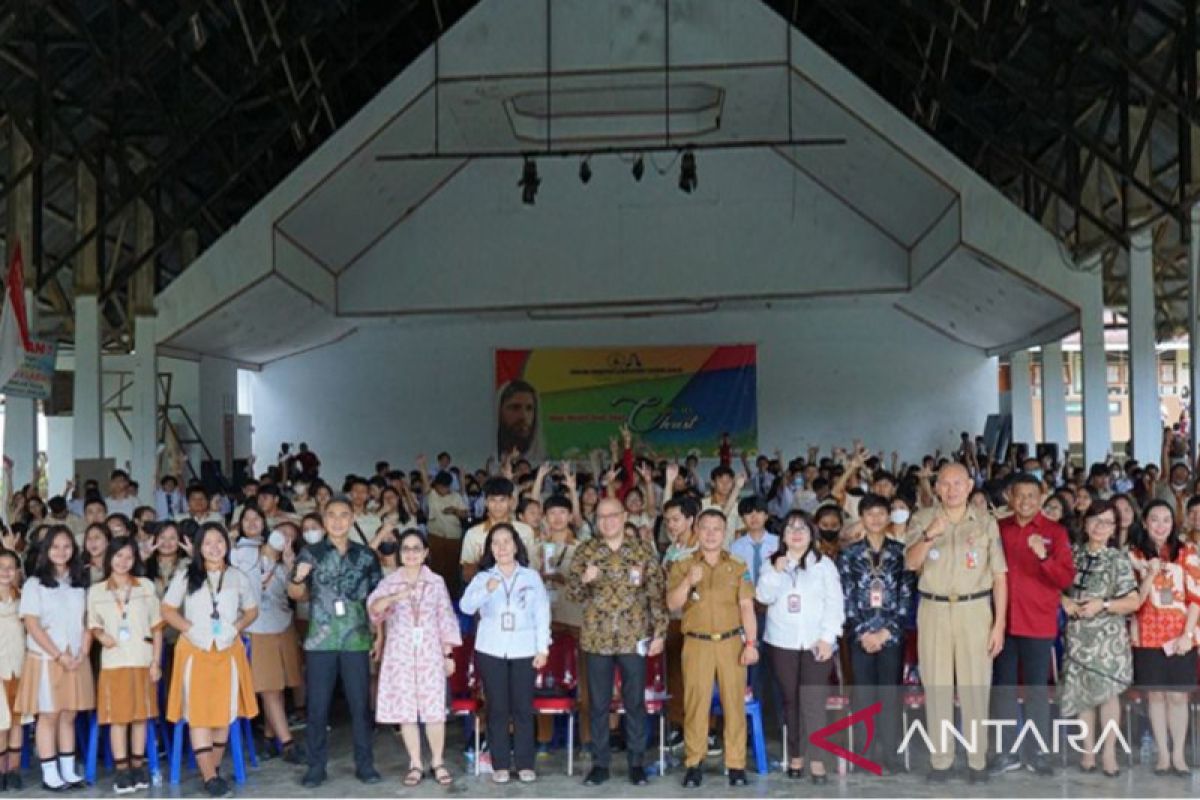 BSG bersama OJK luncurkan Simolek di Universitas Klabat