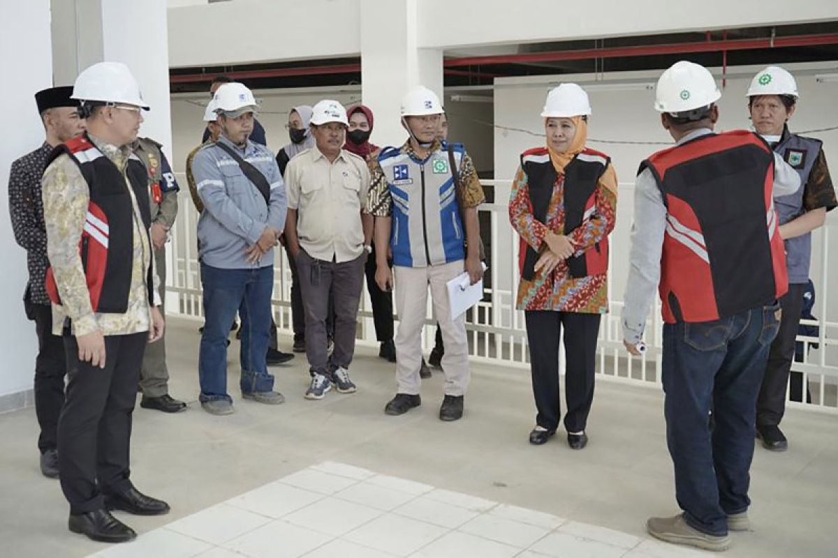 Khofifah minta Bank Jatim dampingi manajemen pedagang pasar