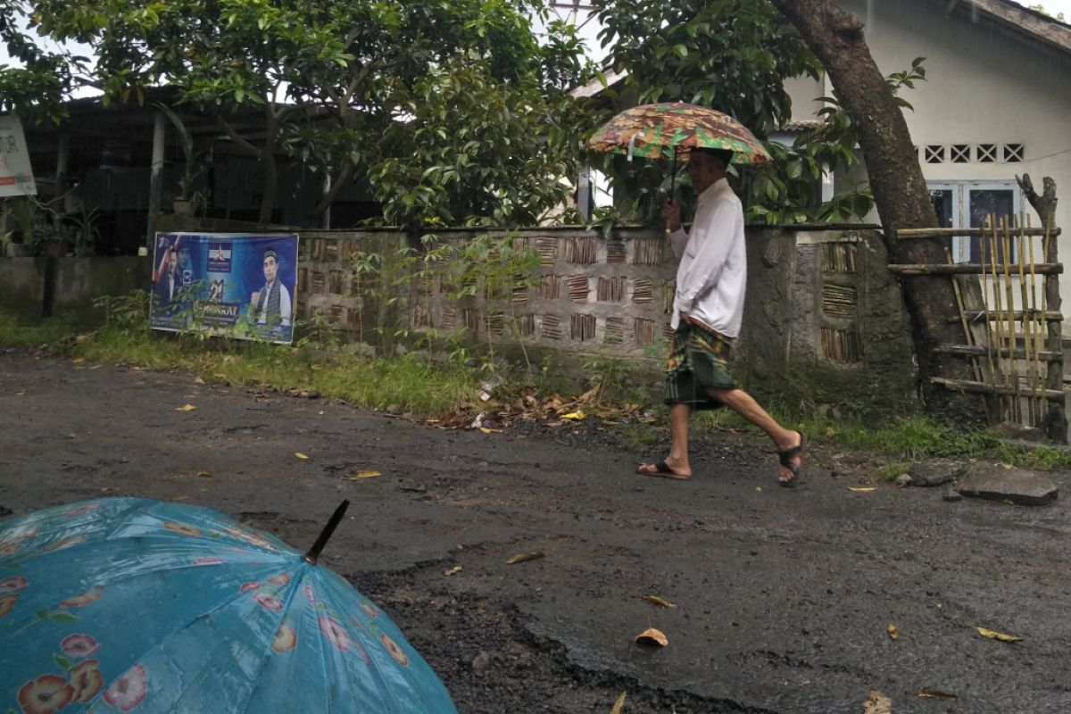 BMKG: Hujan diprakirakan guyur NTB pada awal Ramadhan