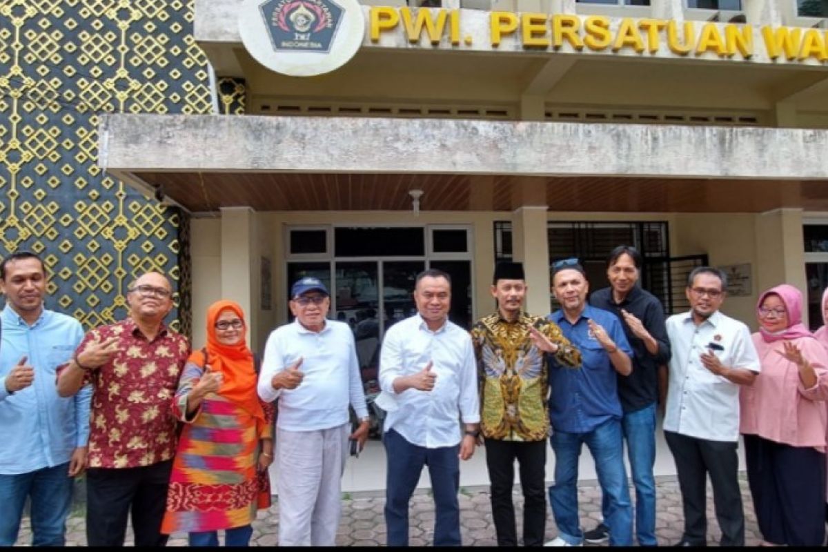 Berkunjung ke PWI Sumut, Staf Khusus Wakil Presiden RI Dukung Program PWI