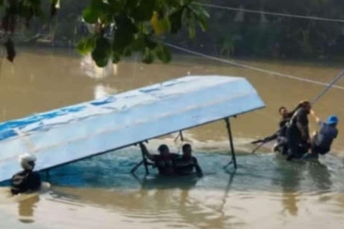 Wakil Wali Kota Surabaya minta cek kelayakan perahu tambang