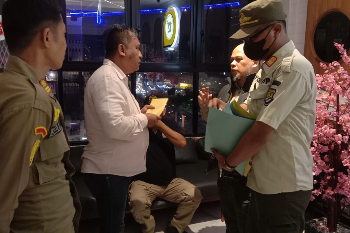 Satpol PP Tangerang tegur 5 Tempat Hiburan Malam yang beroperasi saat Ramadhan