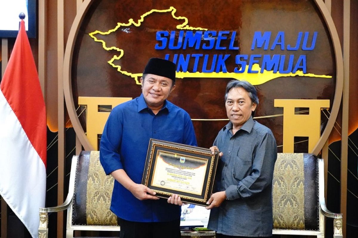 Gubernur Sumsel mendapat gelar "Bandaro Sati Nan Kayo"