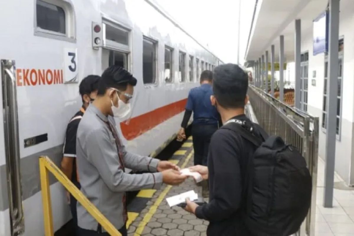 26.364 tiket kereta api Lebaran 2023 di Divre Palembang sudah terjual