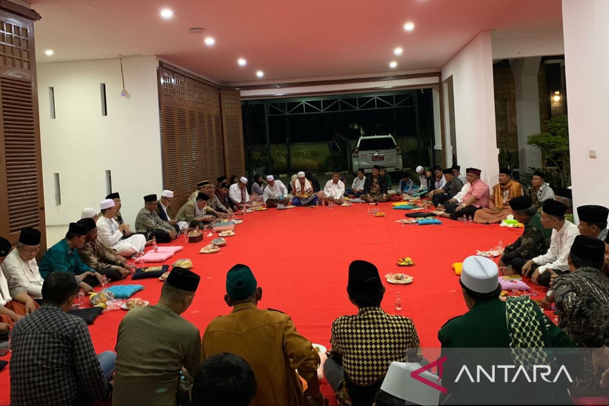 Pemkab Bekasi ganti acara buka bersama dengan silaturahim ke panti asuhan