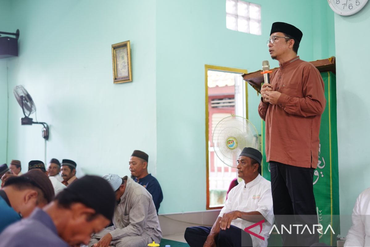 Ramadhan - Baznas Bangka Tengah salurkan zakat senilai Rp189 juta