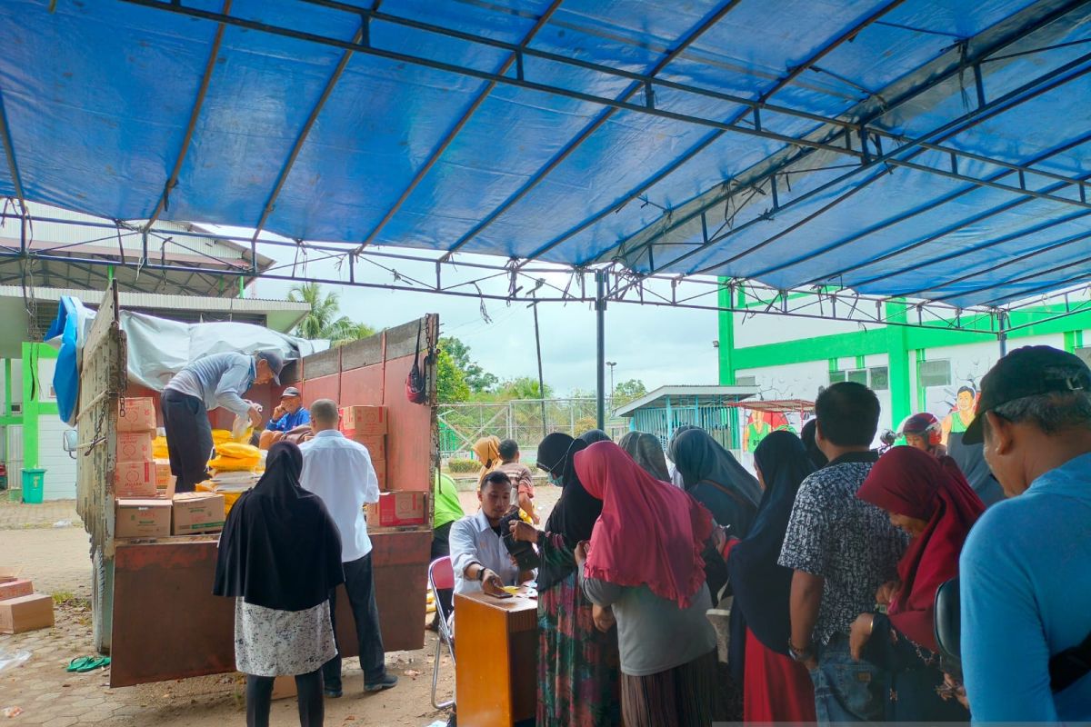 Masyarakat Batang Hari antusias kunjungi pasar murah