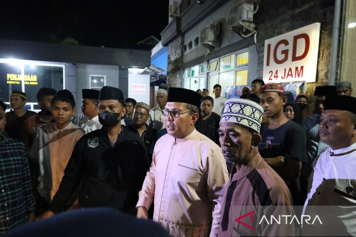 Dinas PU Makassar diminta uji konstruksi masjid setelah kubahnya roboh