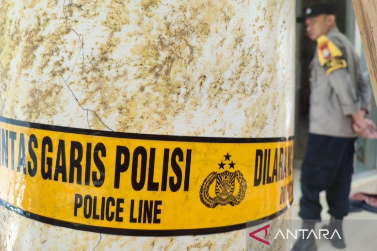 Polisi selidiki amruknya kubah masjid di Makassar