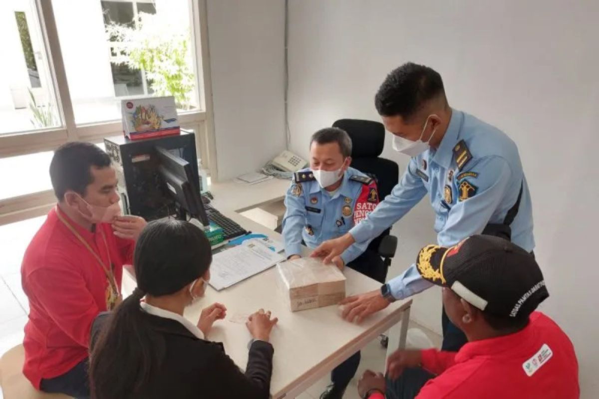 22 petugas disiagakan layani Damri rute Kupang-Dili