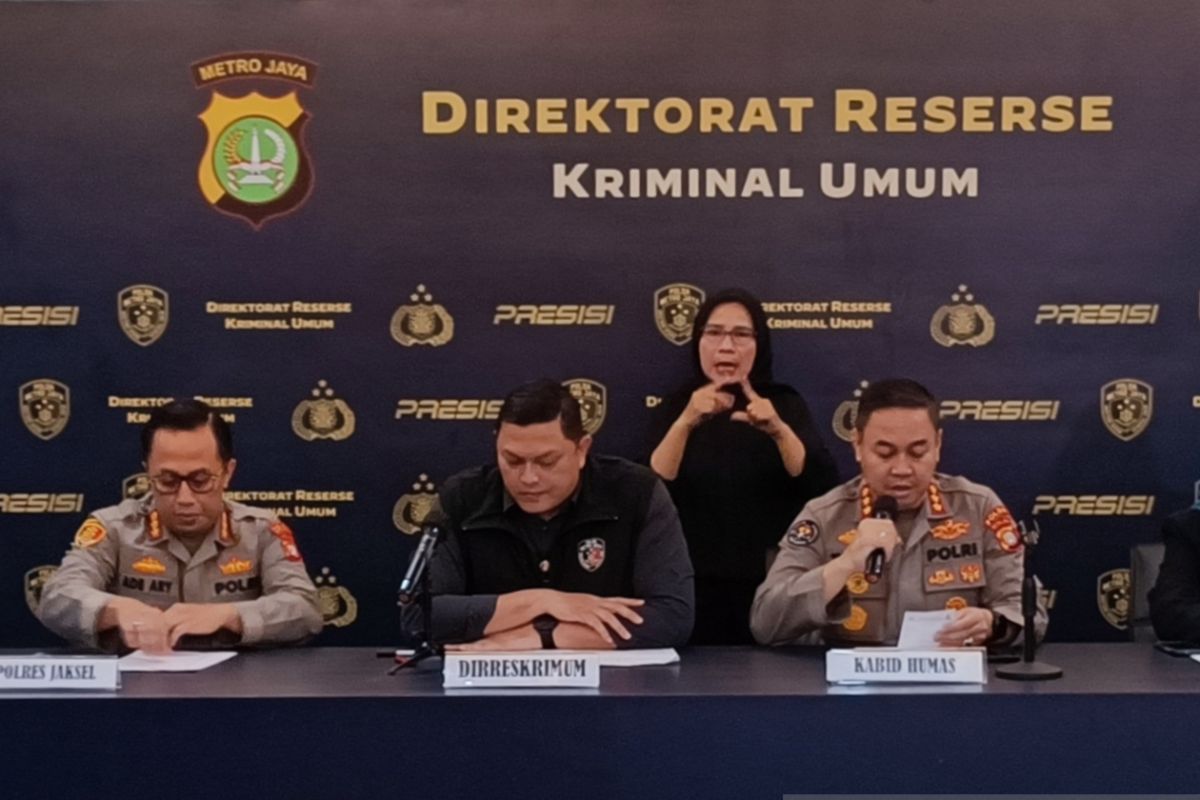 Polisi bongkar kasus penipuan umrah dengan korban ratusan orang