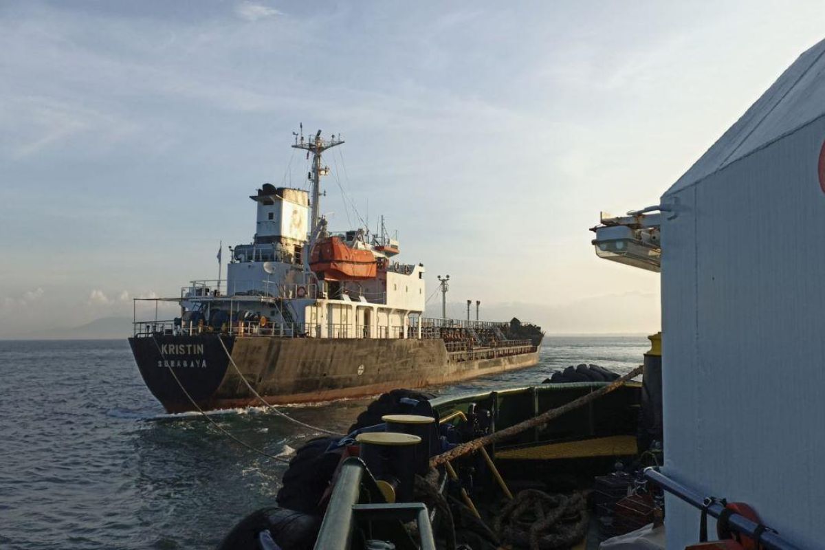 Pertamina to probe oil tanker fire