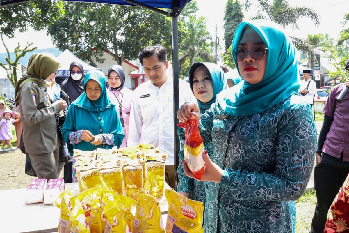 Pemkab Jember libatkan UMKM dalam pasar murah Ramadhan