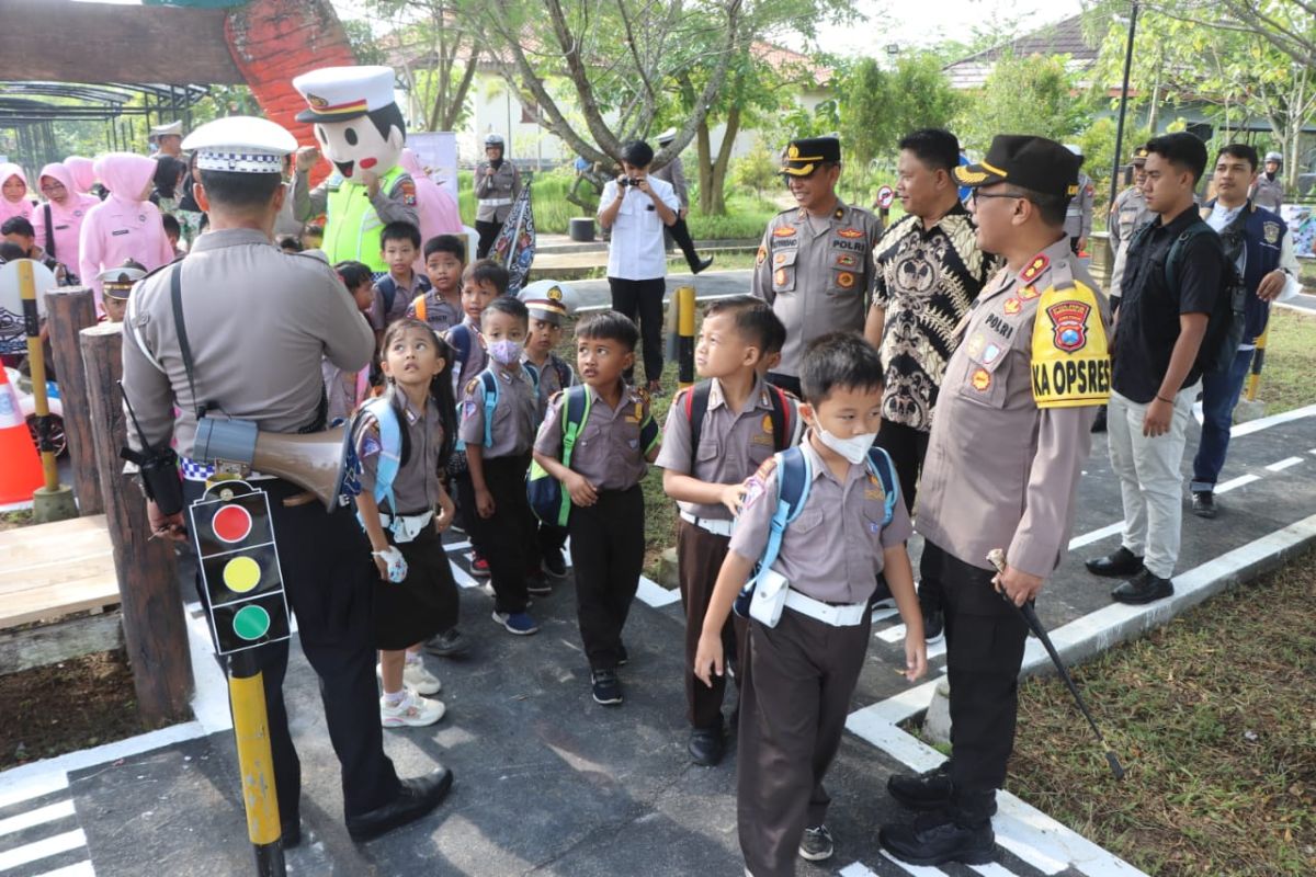 Trenggalek miliki taman lalu lintas untuk edukasi kelalulintasan anak