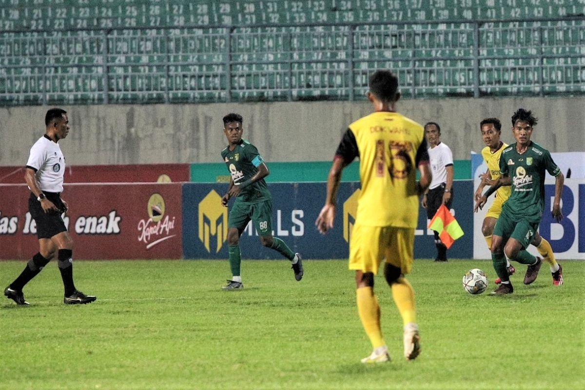 Brylian Adama ingin selalu tampil maksimal bersama Persebaya