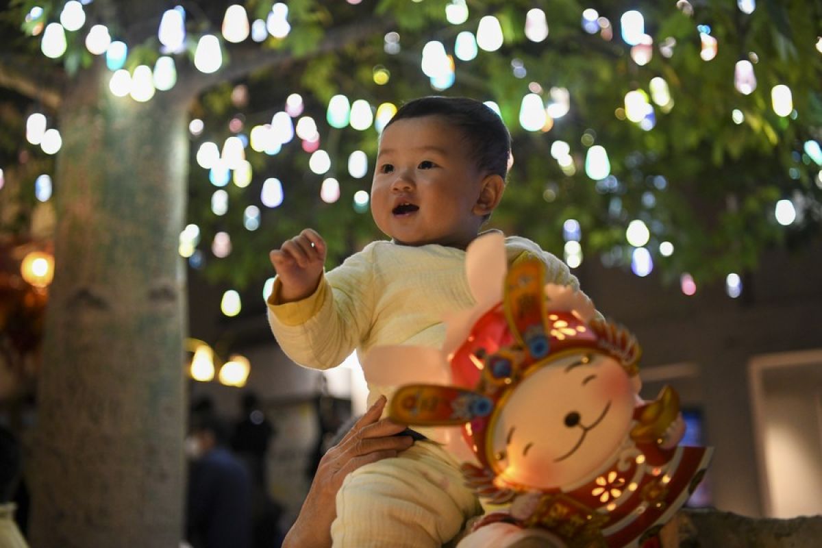 China rilis peraturan tentang layanan penitipan anak di rumah