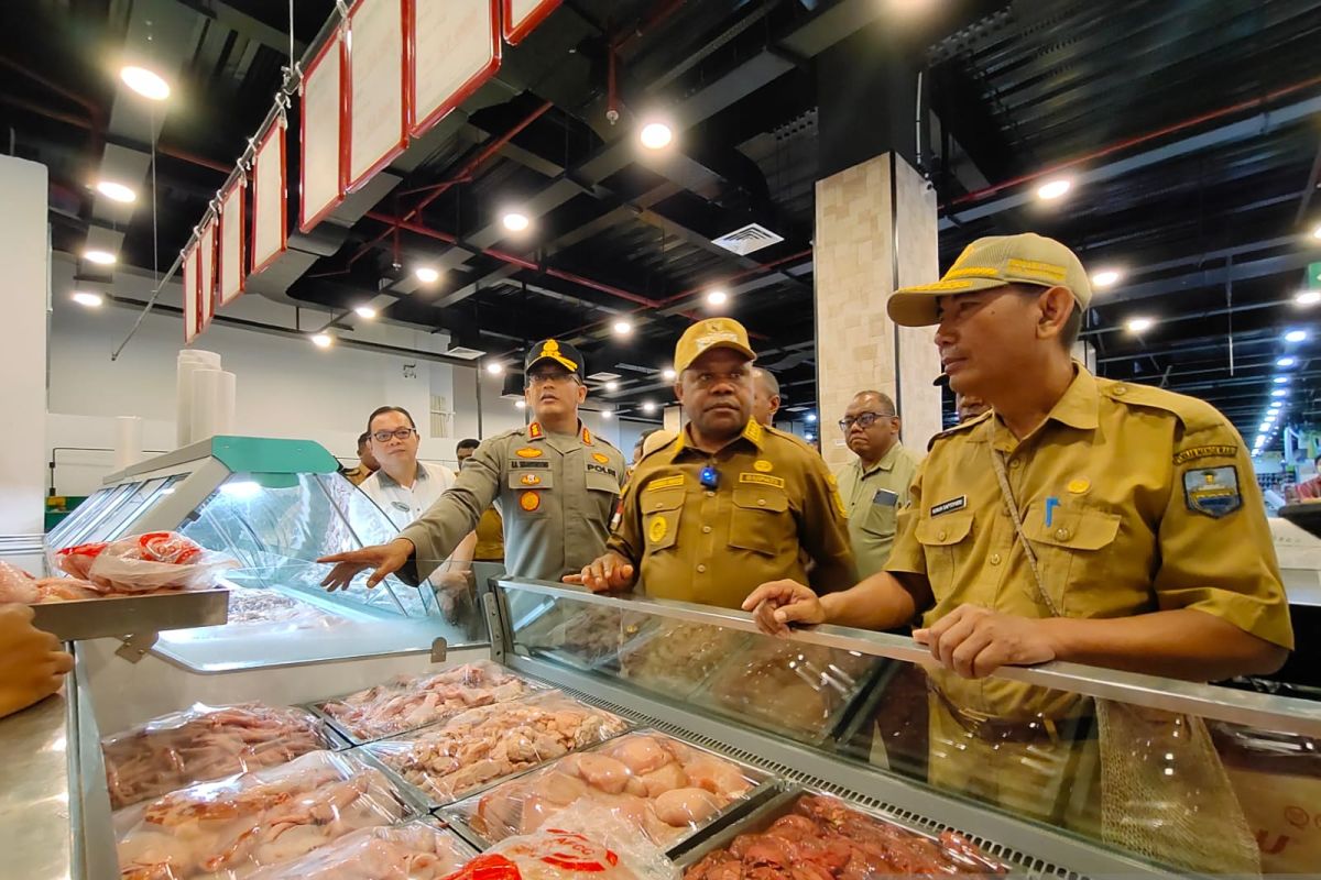 TPID Manokwari temukan penjualan daging beku tak sesuai ketentuan