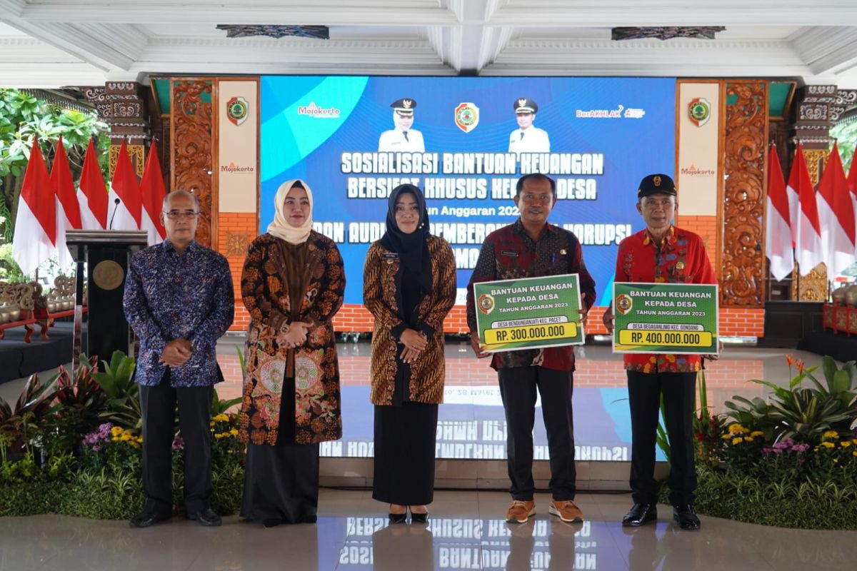 146 desa di Kabupaten Mojokerto terima bantuan keuangan Rp63,5 M