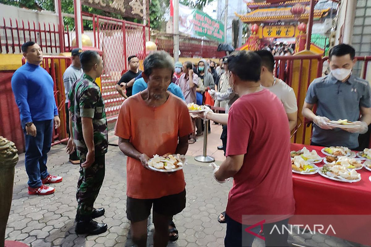 Pemkot Jakbar gelar buka puasa bersama di wihara Dharma Bhakti