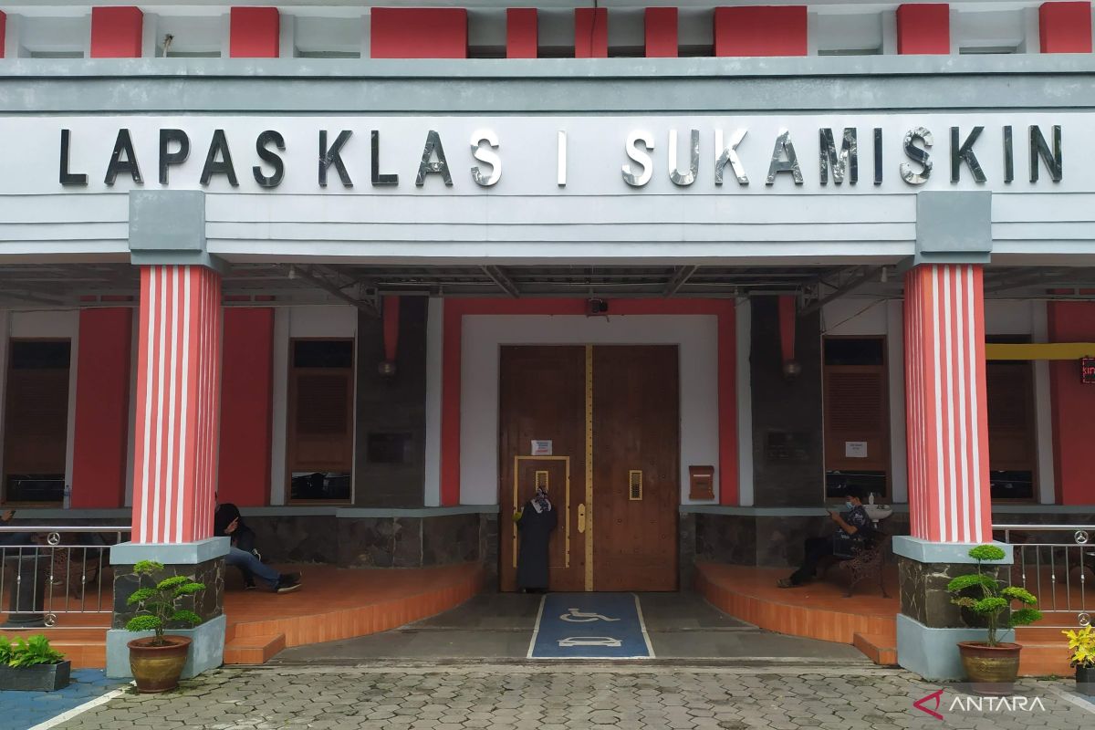 Anas Urbaningrum bebas pada April 2023