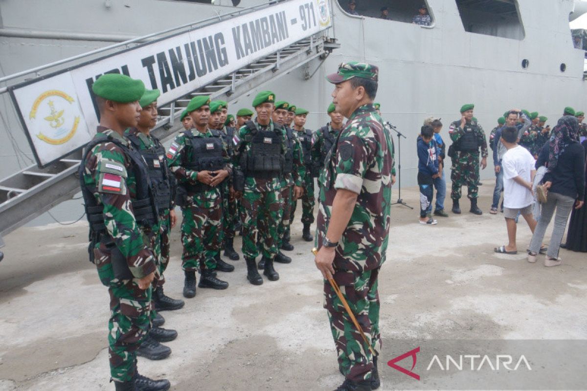 Danrem Antasari motivasi 400 prajurit Yonif 623 penugasan Papua Barat