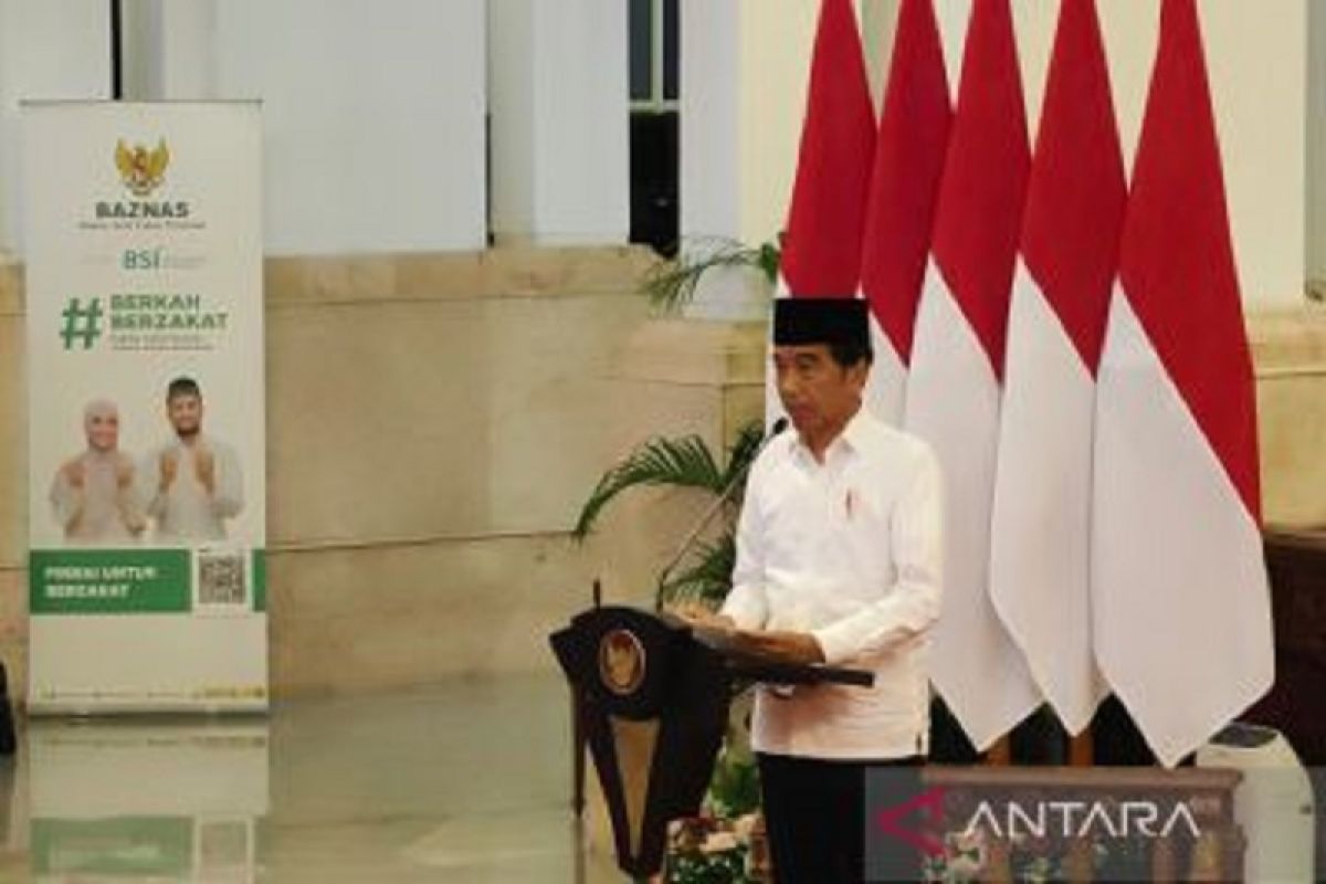 Presiden Jokowi dan jajaran kabinet Indonesia Maju sampaikan zakat melalui Baznas