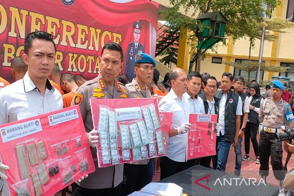 Polisi ungkap kasus gerak 21 tersangka penyalahgunaan narkotika di Bogor