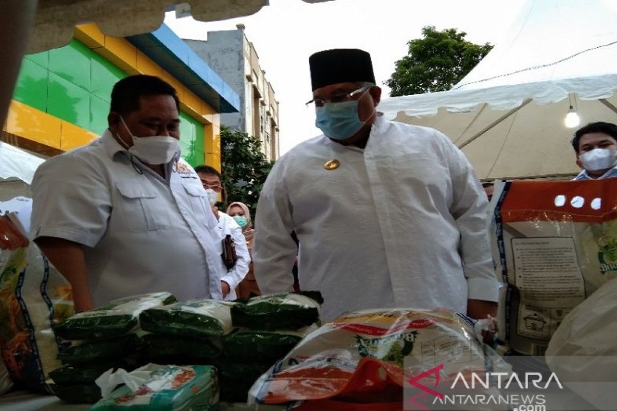 Kadin kerja sama Pemkot Kendari menggelar Pasar Murah Ramadhan