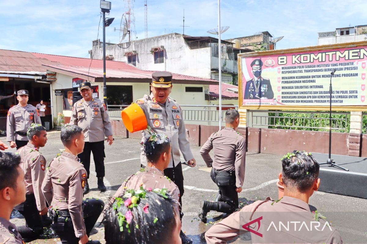 AKBP Dwi Prasetyo: Jadilah polisi yang dapat memberikan contoh kepada masyarakat