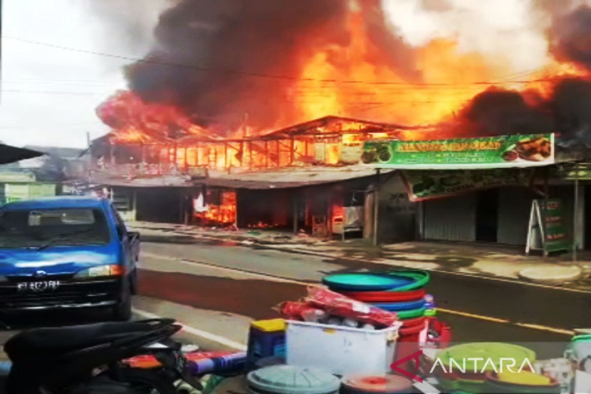 17 bangunan terbakar di Samarinda