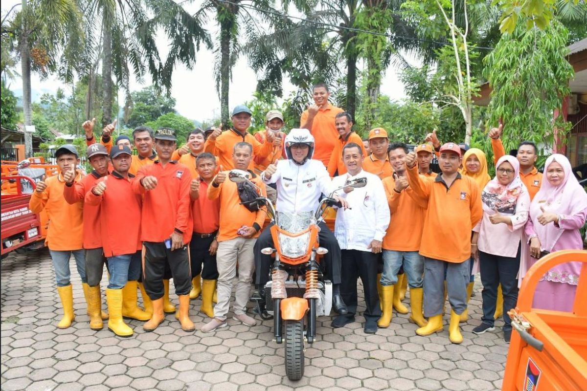 Pemkot Padang beli 105 becak motor senilai Rp4,1 M