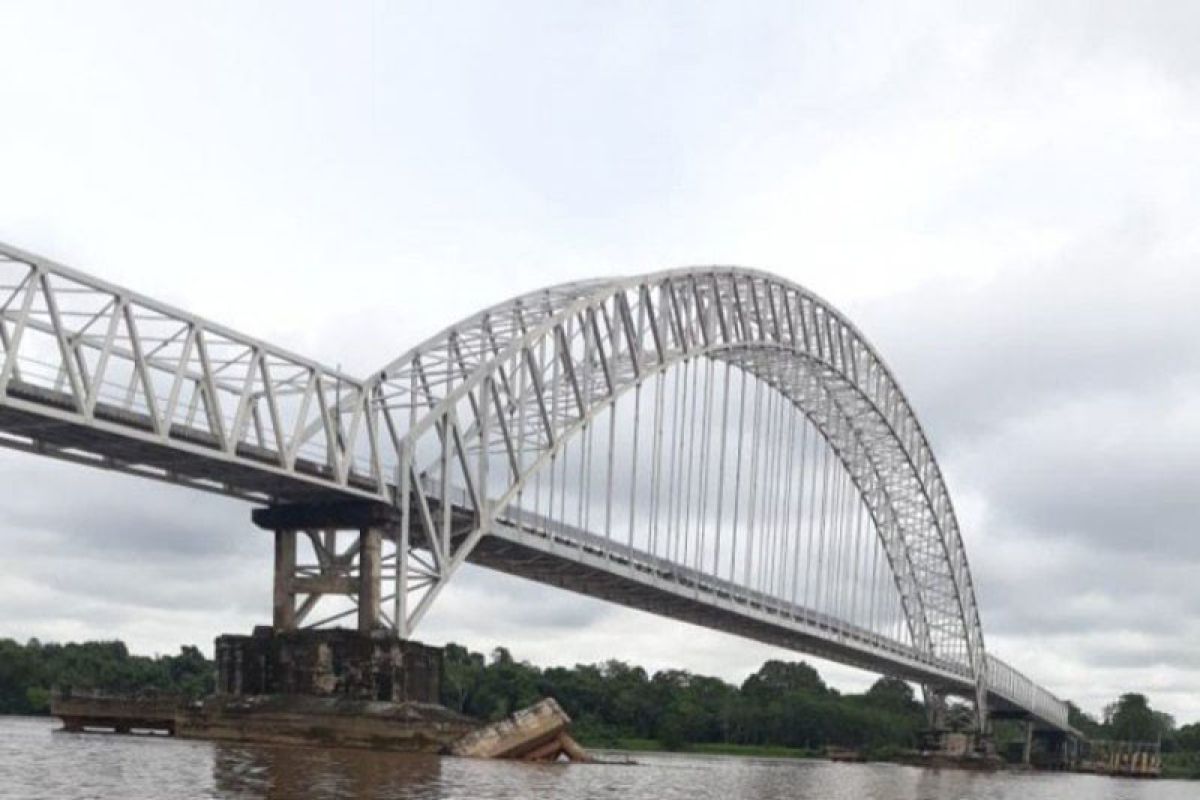Perbaikan fender Jembatan Kalahien tunggu hasil perhitungan dari BPJN
