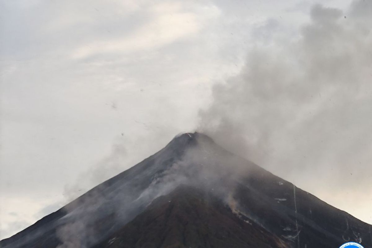 Pos PGA sebut aktivitas vulkanik Gunung Karangetang mulai menurun