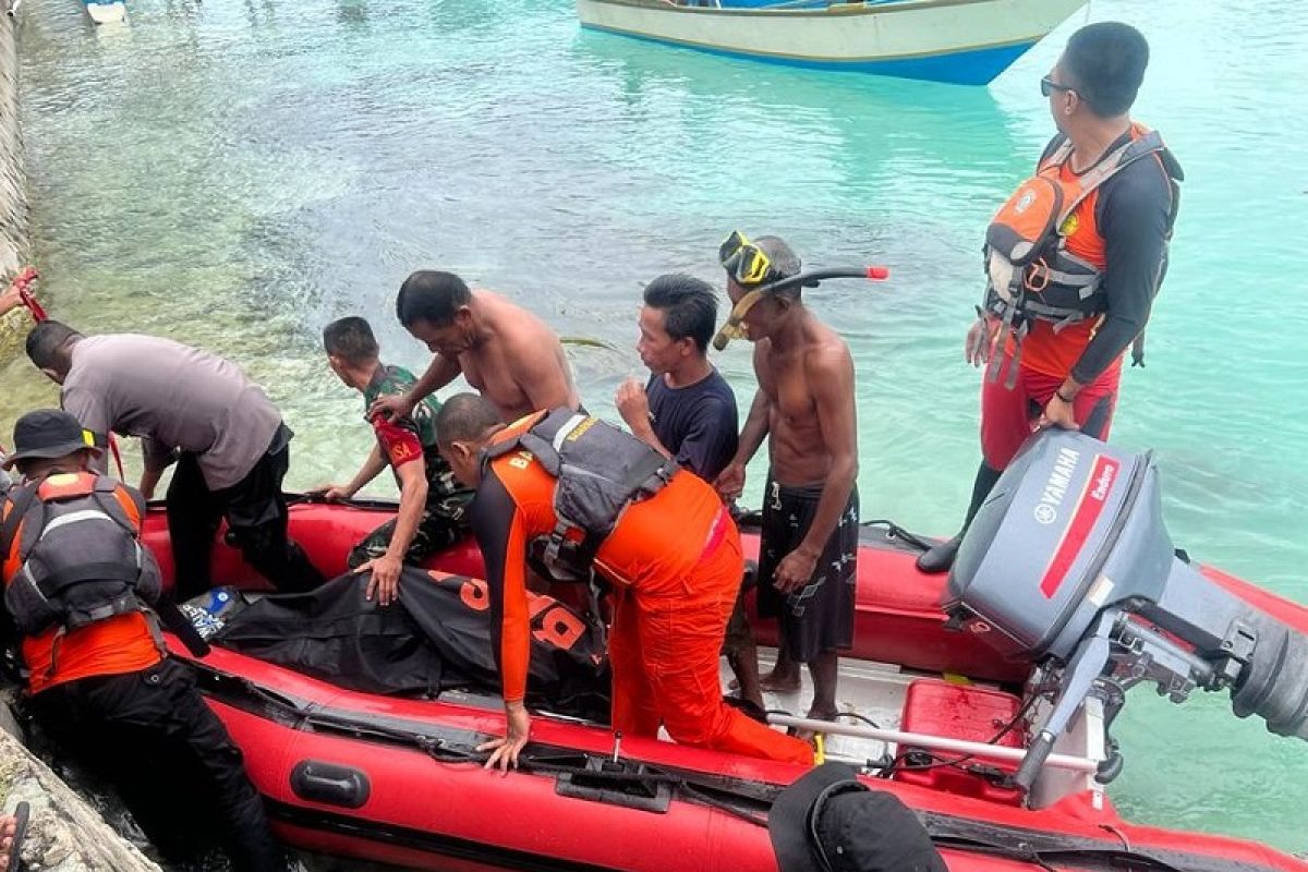 Tim SAR evakuasi satu nelayan ditemukan meninggal  dunia