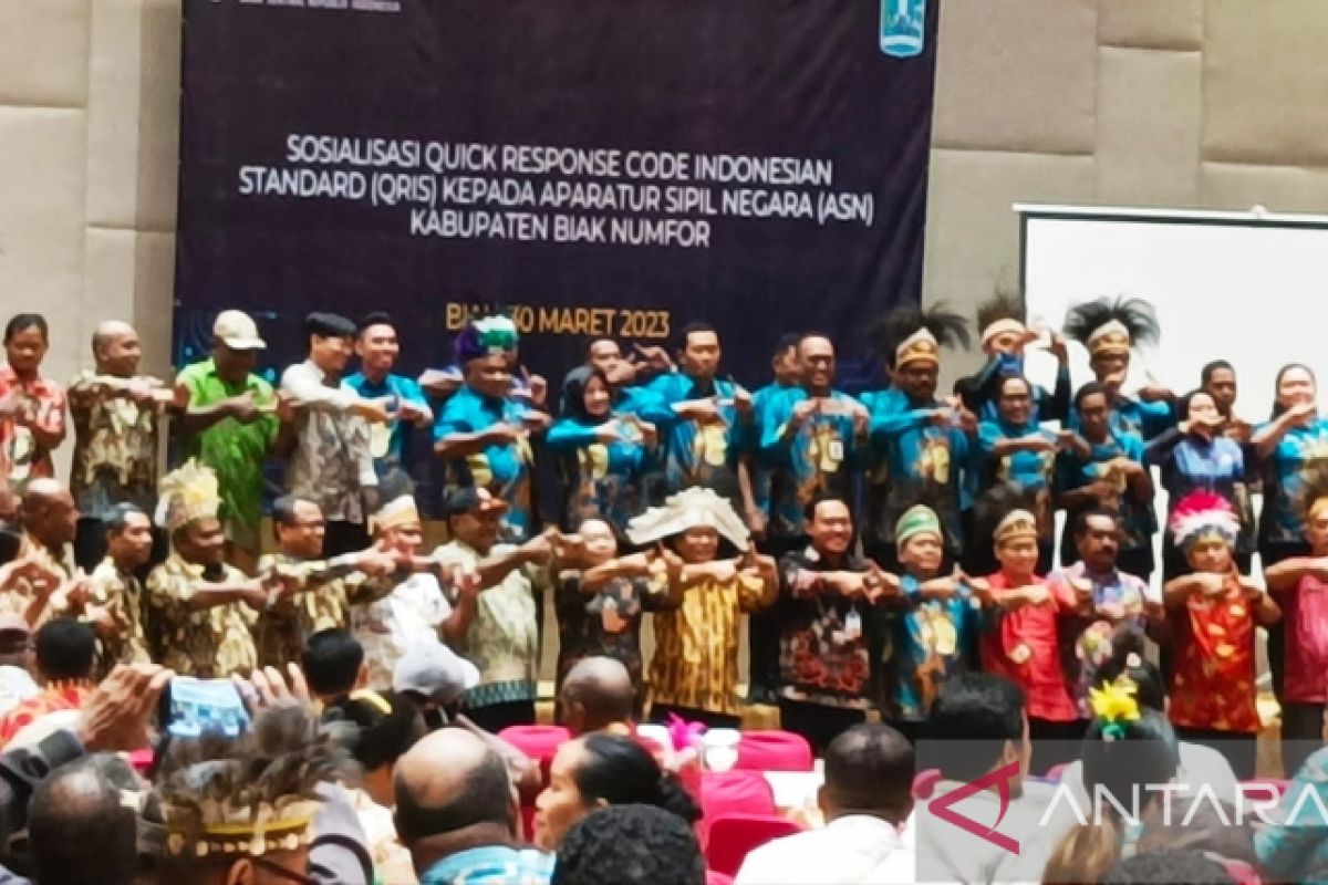 Bank Indonesia Papua edukasi transaksi QRIS kepada ASN di Biak