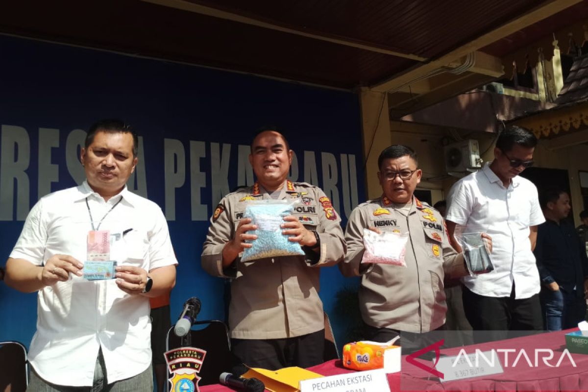 8 ribu ekstasi gagal beredar di Pekanbaru