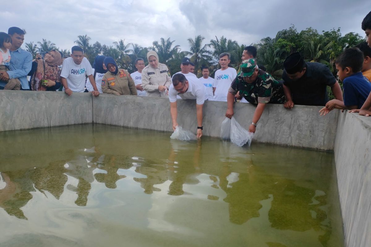 Bupati termuda di Riau ini apresiasi program TJSL PTPN V perangi stunting