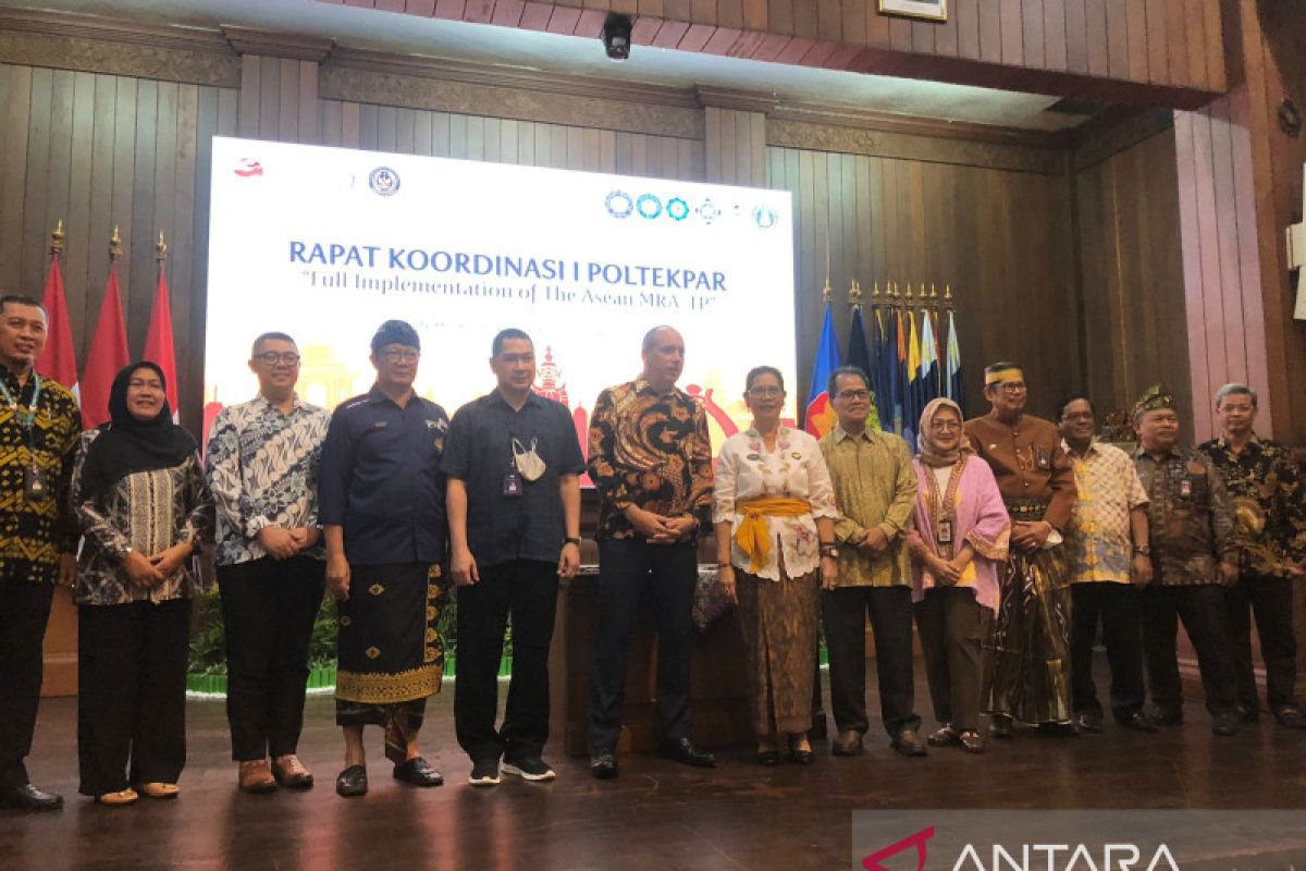Kemenparekraf pimpin Rakor Poltekpar Bali bahas kurikulum ASEAN MRA-TP