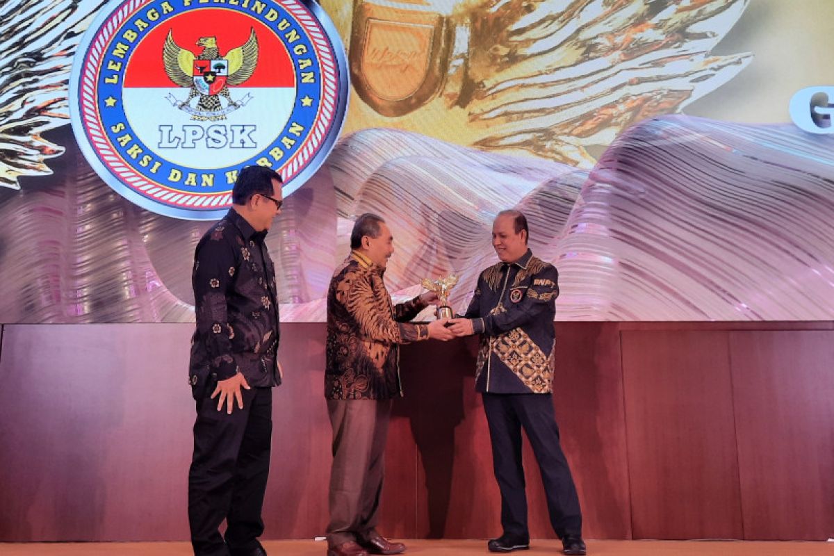 Kepala BNPT raih anugerah Garuda Pelindung dari LPSK