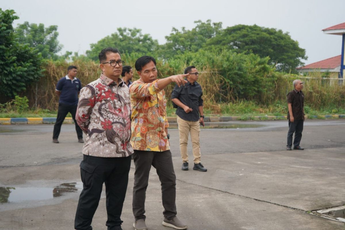 Pemprov Sulbar mencontoh pengolahan sampah di Sidoarjo