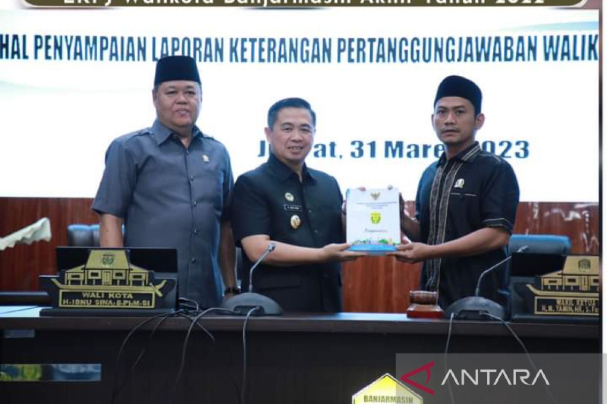 DPRD Banjarmasin terima penyampaian LKPJ Wali Kota 2022