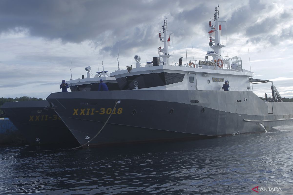 Kapolda NTT pastikan kapal patroli yang baru bantu pengamanan KTT ASEAN